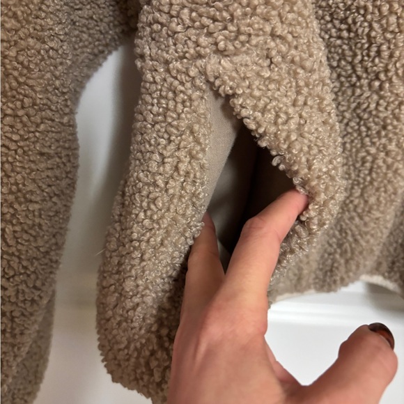Old Navy Tan Sherpa Hoodie - Picture 6 of 7